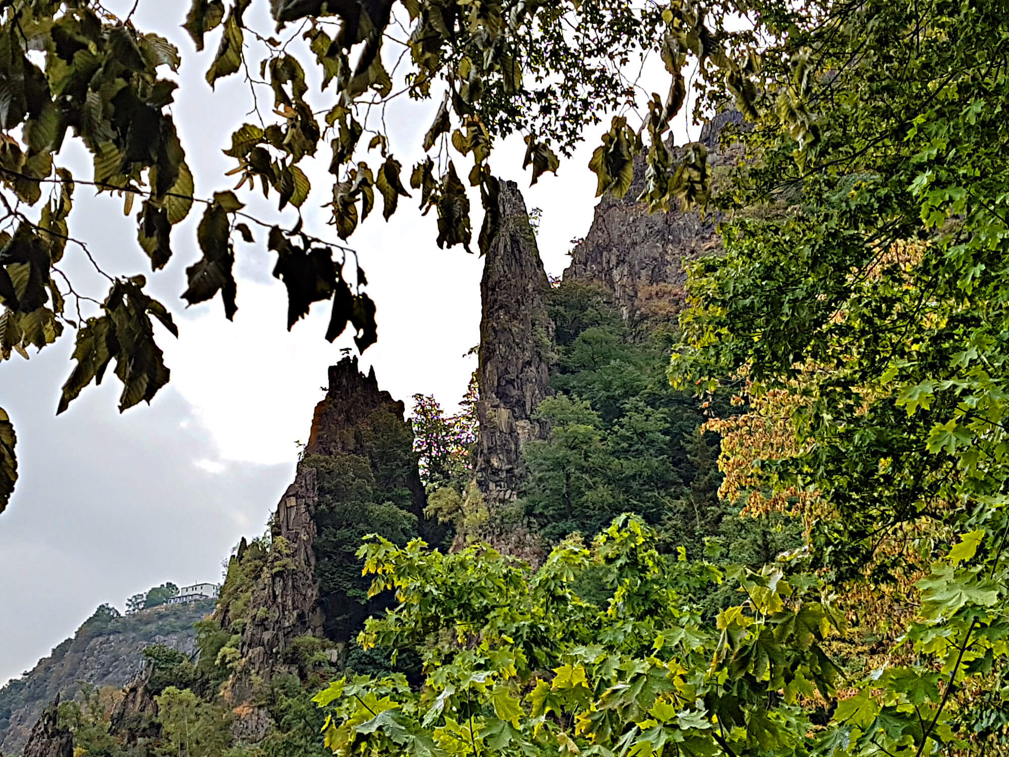 Blick zum Hexentanzplatz